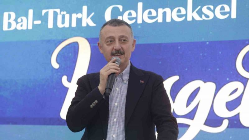 Başkan Büyükakın Balkan Türklerini sandığa davet etti