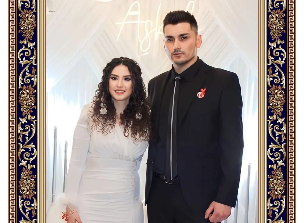 Çetin Yiğit oğlunu everiyor