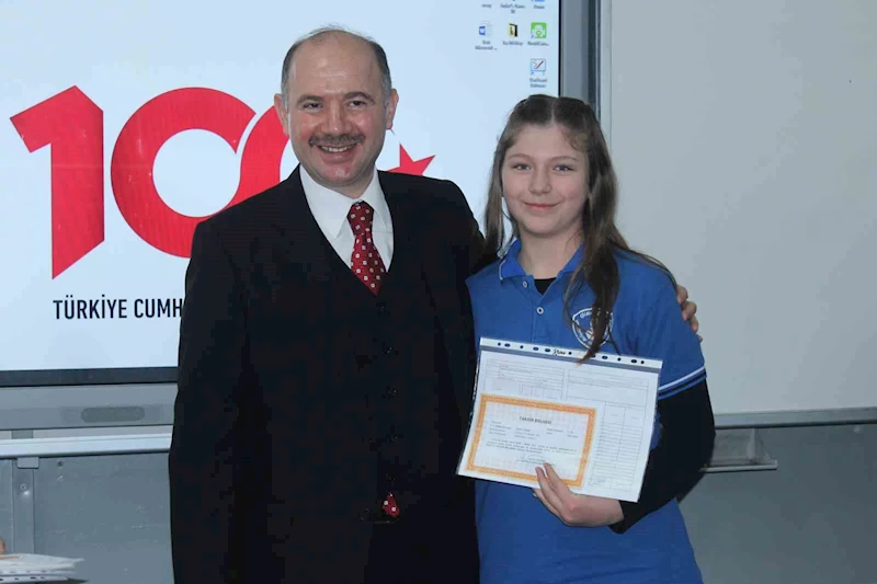 Giresun’da öğrenciler karne heyecanı yaşadı
