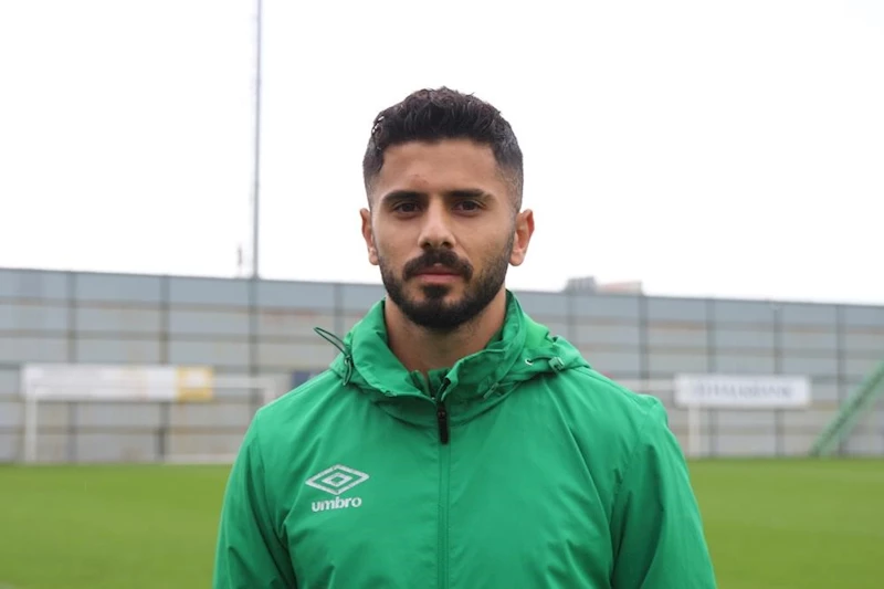 Çaykur Rizespor 3 futbol ile yollarını ayırdı
