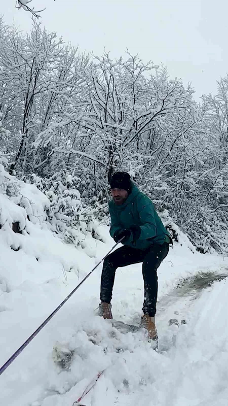 Rizeliler karı böyle eğlenceye dönüştürdü
