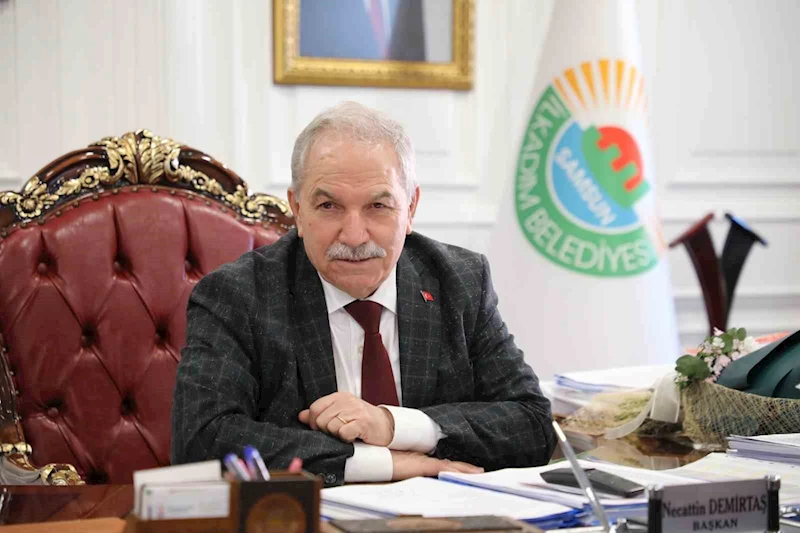 Atık camlar beton oldu, şehir mobilyalarına dönüştü
