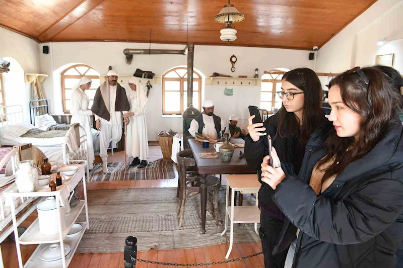 Demir: “Gençlik Hareketi ile milli ve manevi duygularının daha da gelişmesini sağlamayı amaçlıyoruz”
