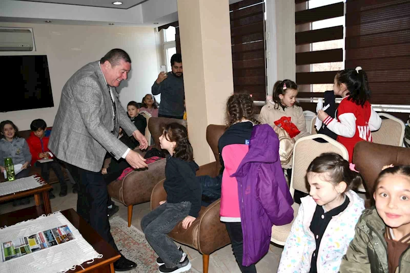 Öğrenciler sordu, Başkan Tekin cevapladı
