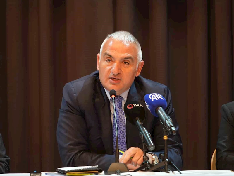 Kültür ve Turizm Bakanı Mehmet Nuri Ersoy:
