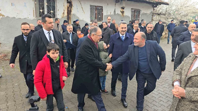 Bakan Özhaseki: “Tokat’ta 10 bin ev yapacağız"
