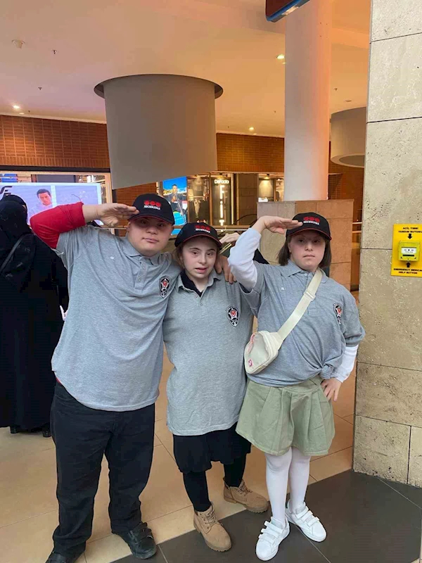 Down sendromlu çocuklar gönüllerince eğlendi
