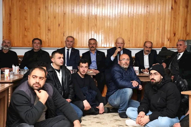 Başkan Pekmezci’nin mahalle odası programları yoğun katılımla devam ediyor
