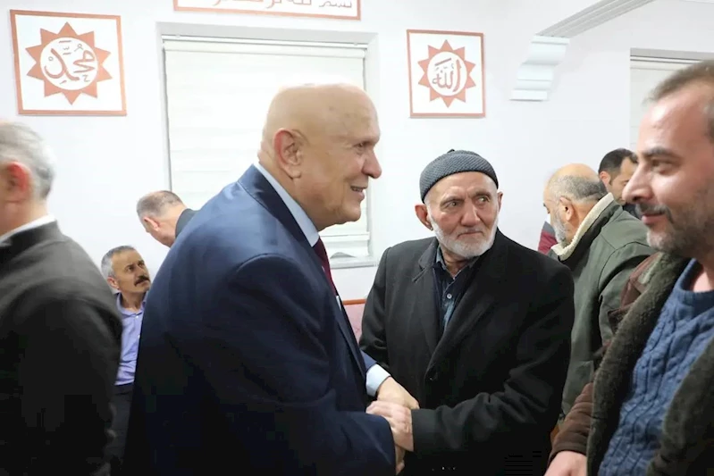 Başkan Pekmezci’nin mahalle odası programları yoğun katılımla devam ediyor
