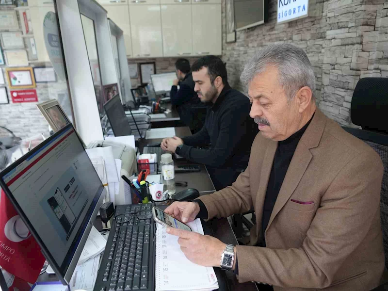 Dolandırıcıların yeni oyunu: Muhtarların sosyal medya hesabını taklit edip dolandırdılar
