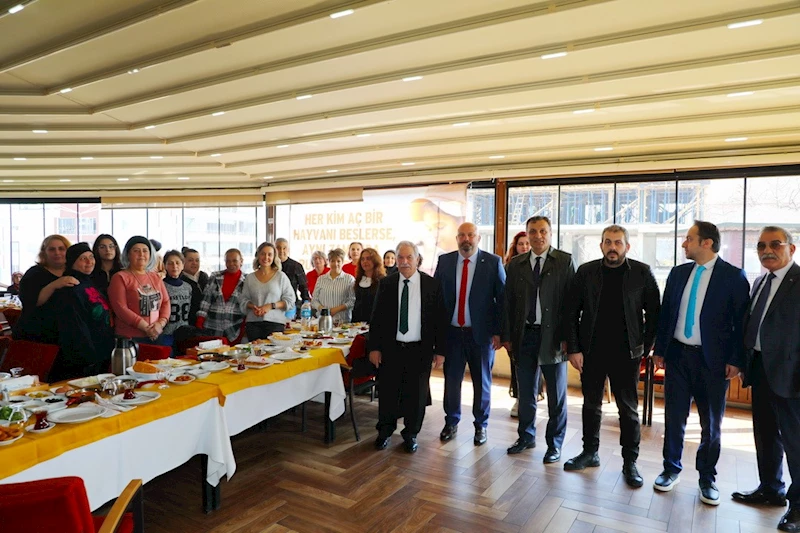 Demirtaş: “Sokak Hayvanlarını Koruma Merkezi Projesi’ni hayata geçireceğiz”
