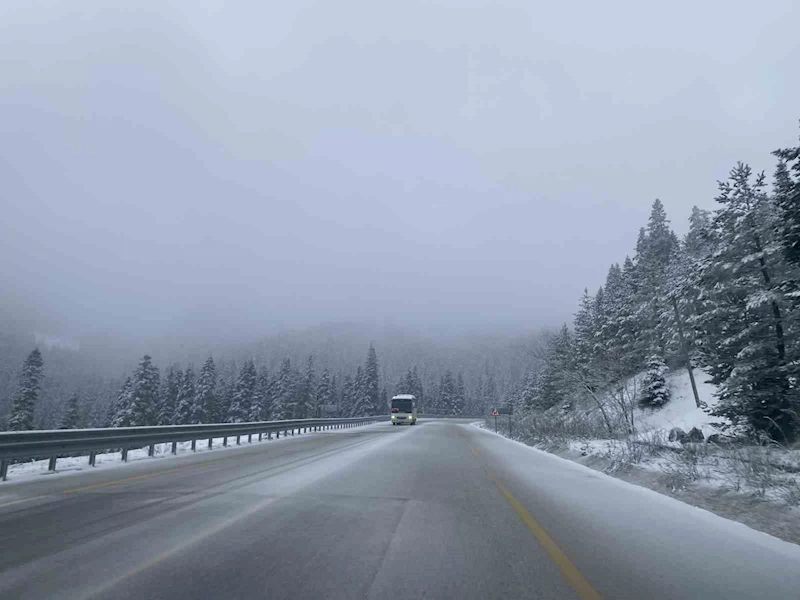 Kastamonu’da kar yağışı: Ilgaz Dağı beyaza büründü
