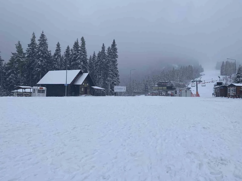Kastamonu’da kar yağışı: Ilgaz Dağı beyaza büründü
