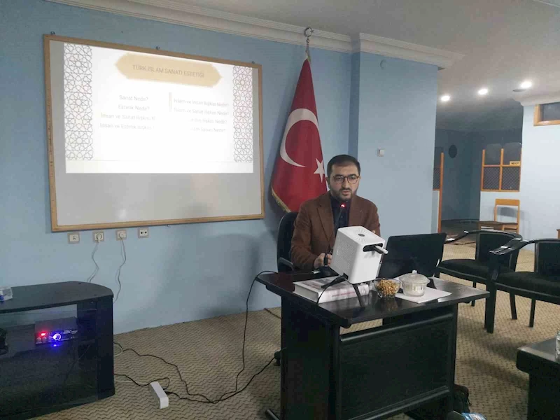 İMVAK’ta Türk-İslam eserlerindeki estetik anlatıldı
