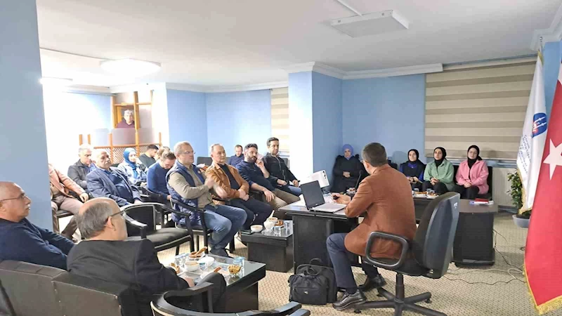 İMVAK’ta Türk-İslam eserlerindeki estetik anlatıldı
