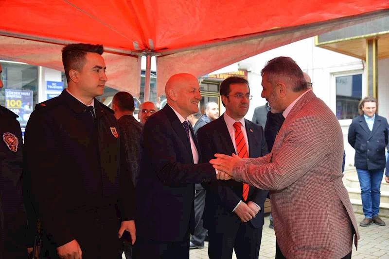 Terme’de bayramlaşma töreni
