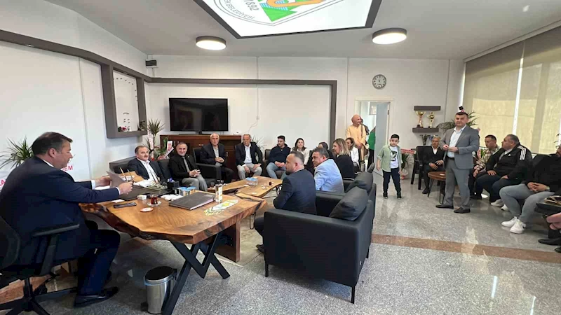 Devrek’te bayramlaşma coşkusu
