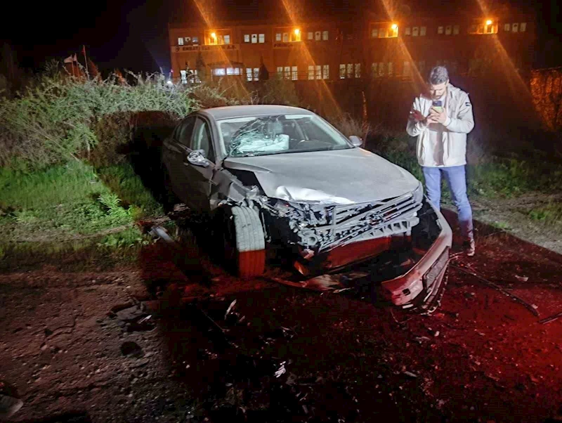 Karabük’te 2 otomobil çarpıştı: 3 yaralı
