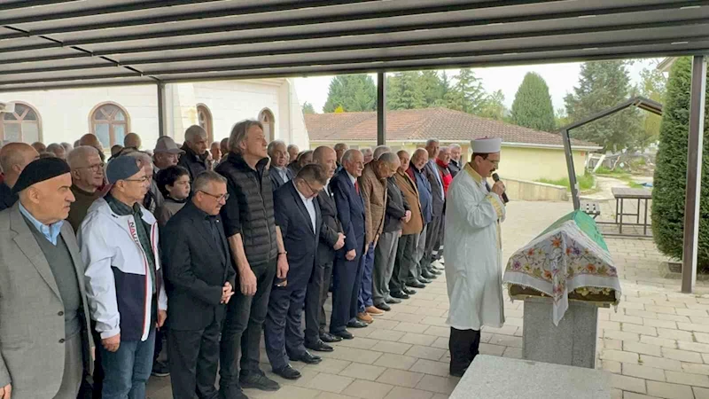 Kemal Demir’in eşi son yolculuğa uğurlandı
