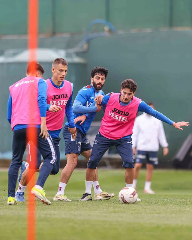 Trabzonspor, Kayserispor maçı hazırlıklarına moralsiz başladı
