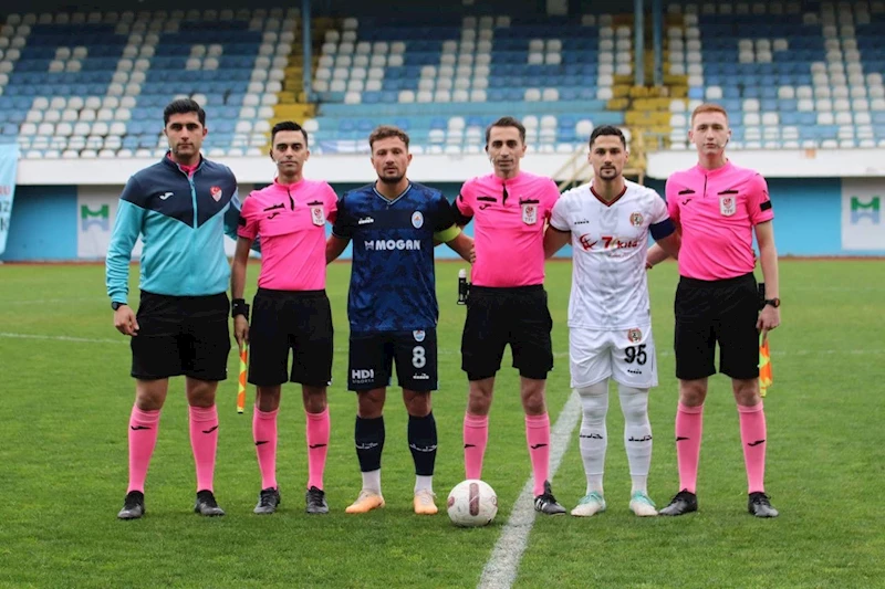 TFF 3. Lig: Pazarspor: 2 - Turgutluspor: 0
