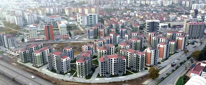 Başkan Sandıkçı: "Canik’te güvenli yaşam alanları oluşturmaya devam edeceğiz"
