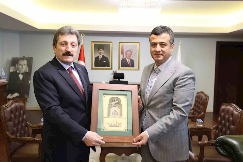 Vali Tavlı ve Başkan Doğan Samsun’u görüştü
