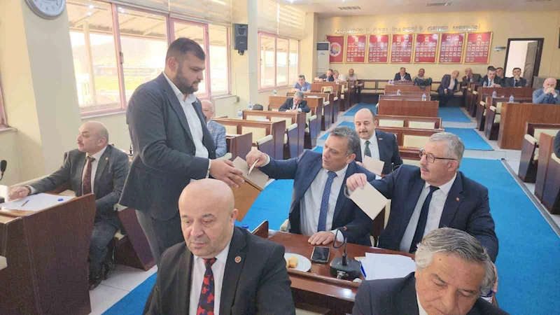 İl Genel Meclis Başkanı Sözen oldu
