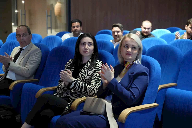 Prof. Dr. Eker: “Türkiye’de kent kavramına uygun bir şehir göremiyorum”
