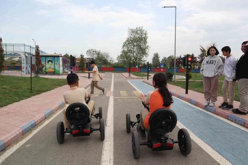 Kuralları eğlenerek öğrendiler
