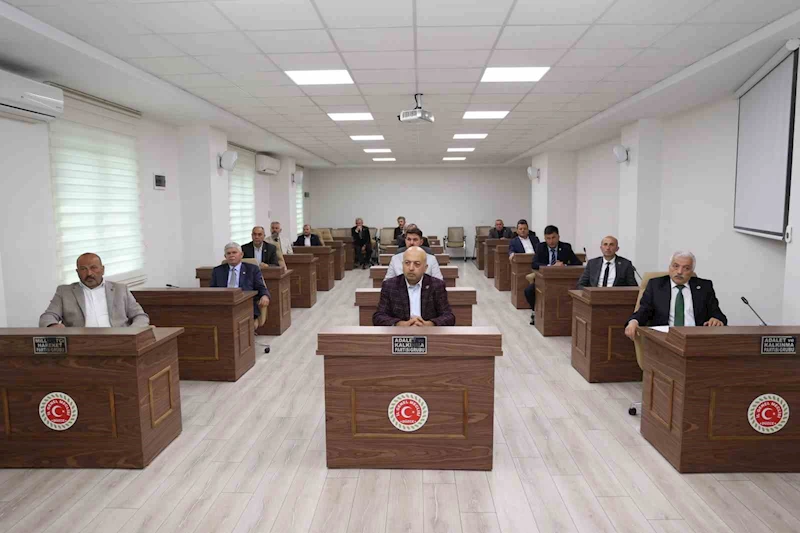 Vali Aslan “Milletimizin iradesi ile yetki aldınız”
