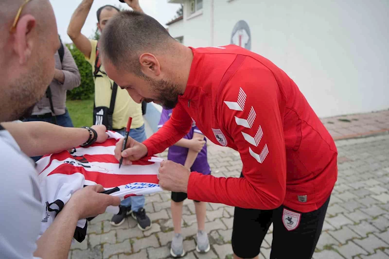 Zeki Yavru: “Adana Demirspor’u yenip, alt sıralardan iyice uzaklaşmak istiyoruz”
