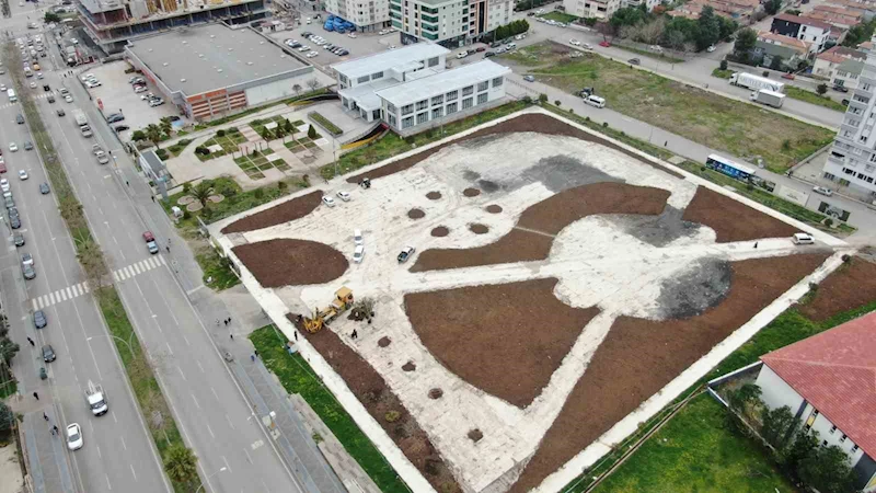 Kütüphane Parkı’nda peyzaj çalışmaları
