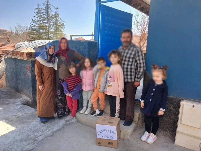 Minik öğrencilerden örnek davranış
