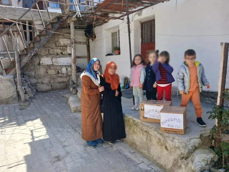 Minik öğrencilerden örnek davranış
