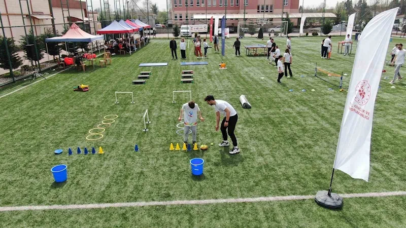 Otizm farkındalığı için anlamlı etkinlik
