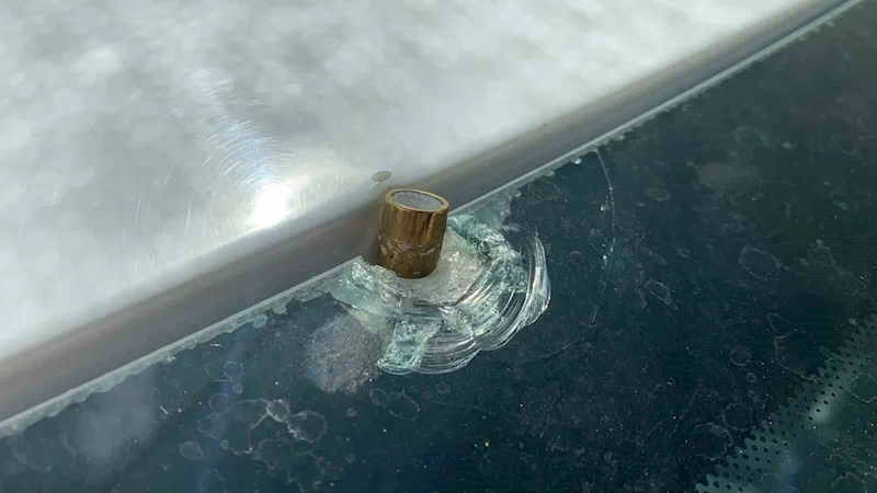 Tokat’ta aracına yorgun mermi düşen baba isyan etti:  "Ya çocuğuma isabet etseydi"
