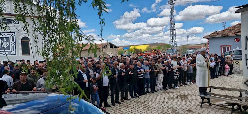 Alaca’da köylüler yağmur duasına çıktı
