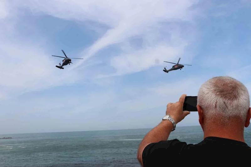 Çelik Kanatlar Rize’de çocuklar için uçtu
