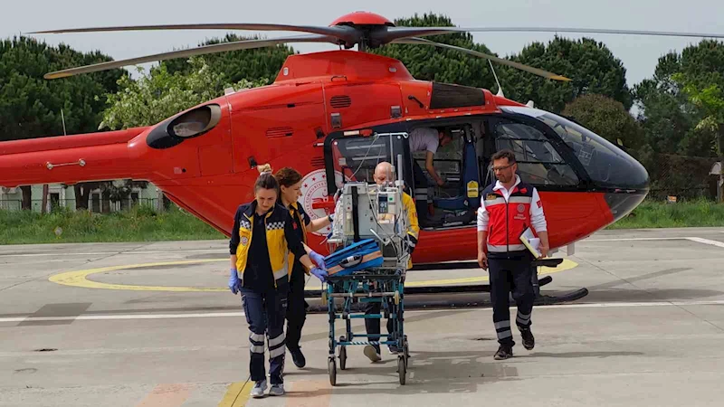 Ambulans helikopter erken doğan bebek için havalandı
