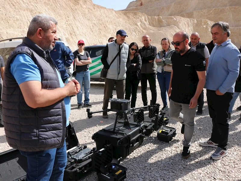 Orman yangınlarıyla mücadele için ormancılara İHA pilot eğitimi verildi
