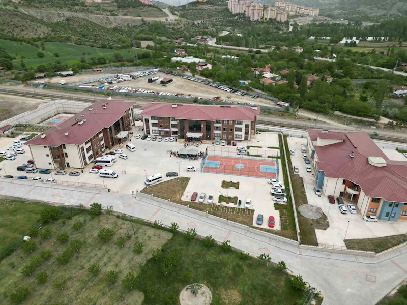 Türkiye’de tek olan kampüste engelli öğrenciler 23 Nisan’ı kutladı
