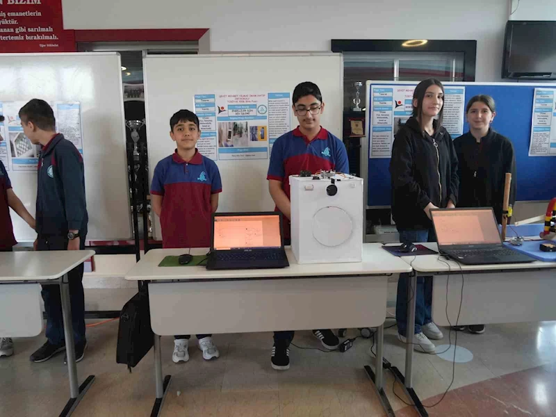 Geleceğin bilim insanlarının projeleri görücüye çıktı
