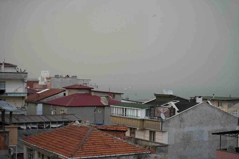 Samsun’da hava kalitesi düştü, çamur yağdı
