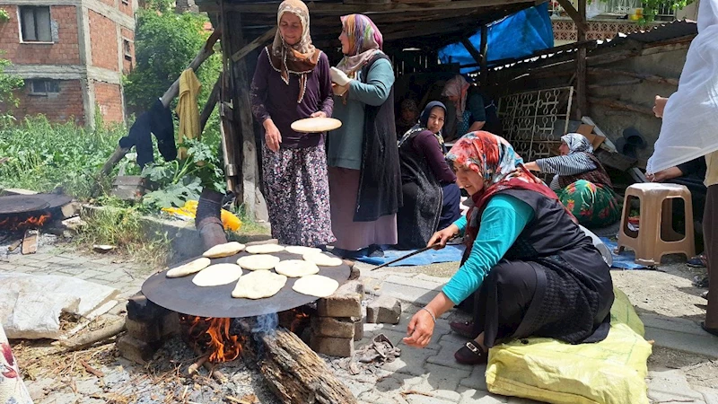 Çorum’da vatandaşlar yağmur duasına çıktı, kadınlar geleneği yaşattı

