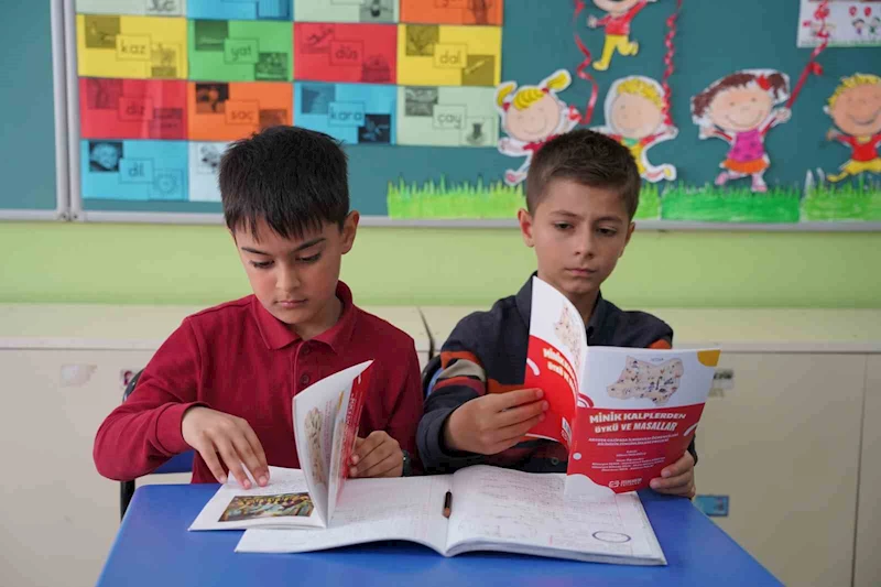 Tokat’ta minik yürekleriyle yazar oldular
