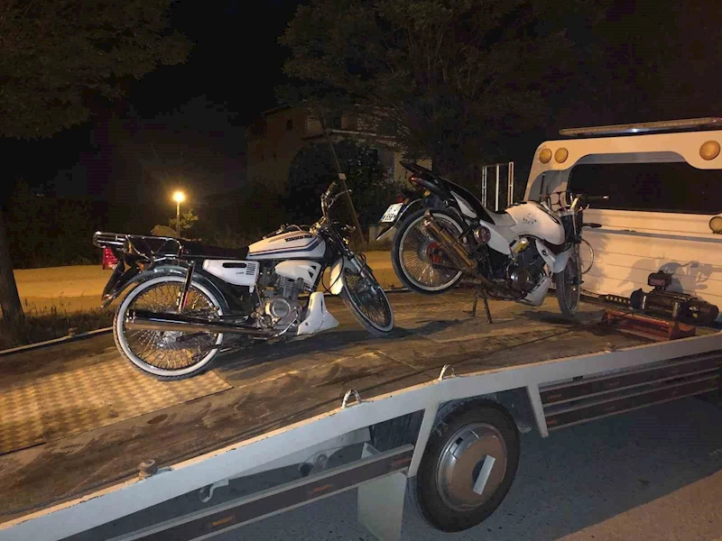 Niksar’da trafik ekiplerinden motosiklet sürücülerine denetim
