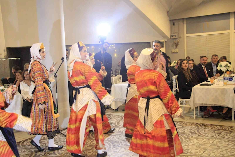 Zonguldaklı iş adamları ’Best of Zonguldak Birlik Beraberlik Gecesi’nde bir araya geldi
