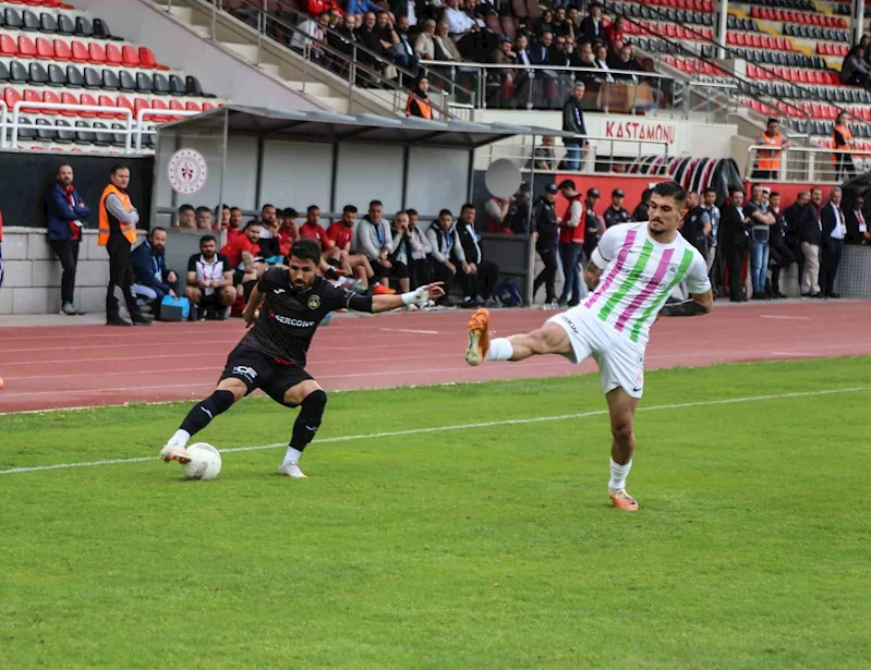 TFF 2. Lig: Kastamonuspor: 3 - Isparta 32 Spor: 0
