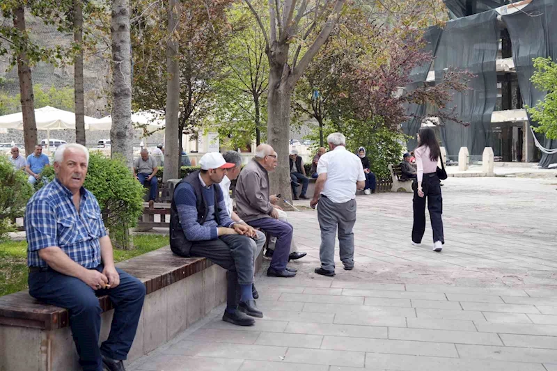 Gümüşhane’de 54 yılın Nisan ayı sıcaklık rekoru kırıldı
